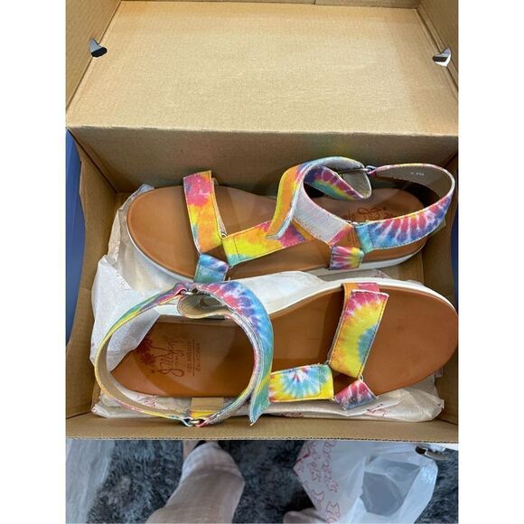 JELLYPOP RAINBOW TYD DYE QUESTS SANDALS
WOMENS Size 8.5 - Picture 1 of 12